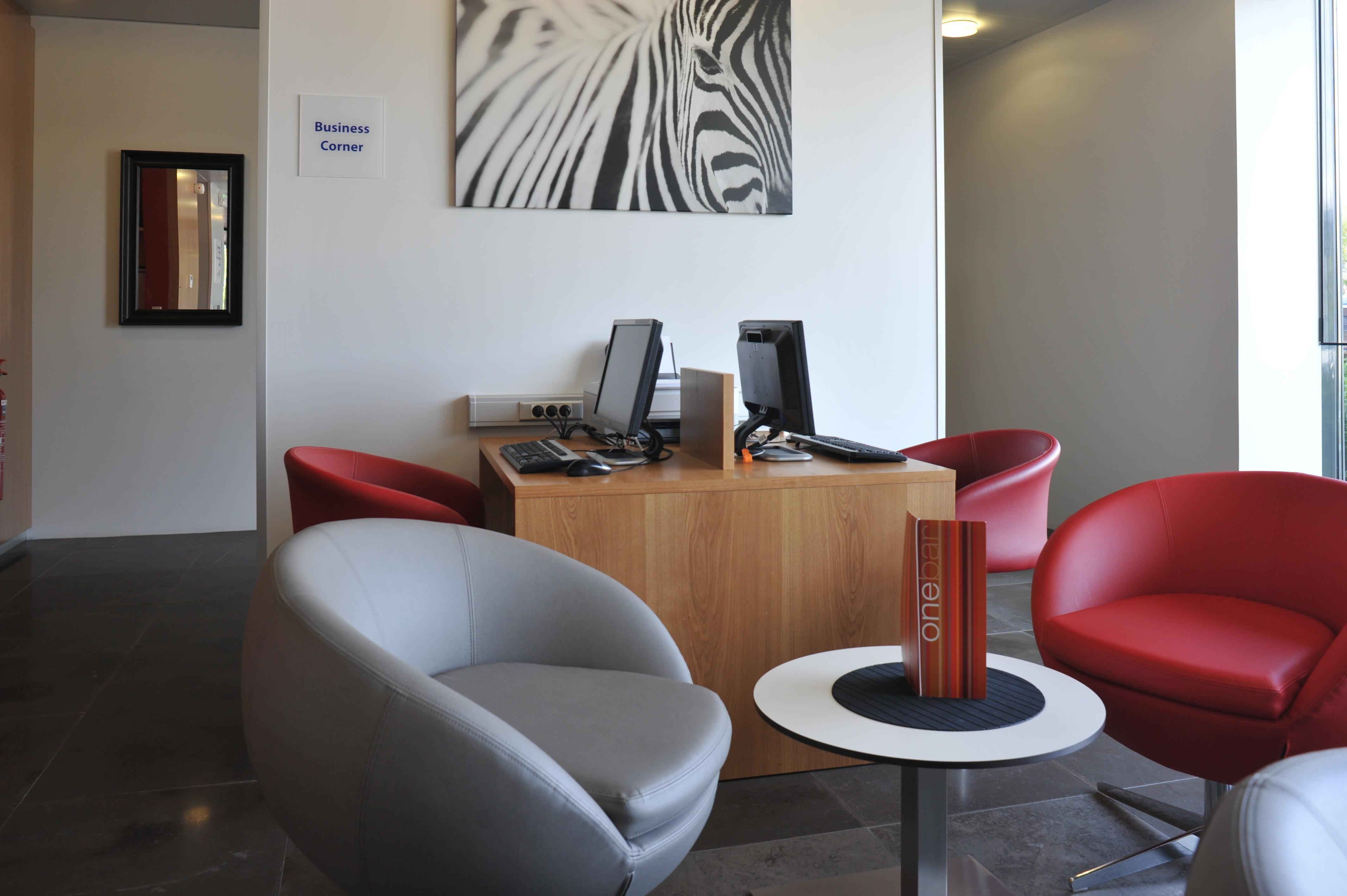 Holiday Inn Express Saint-Nazaire By Ihg Экстерьер фото