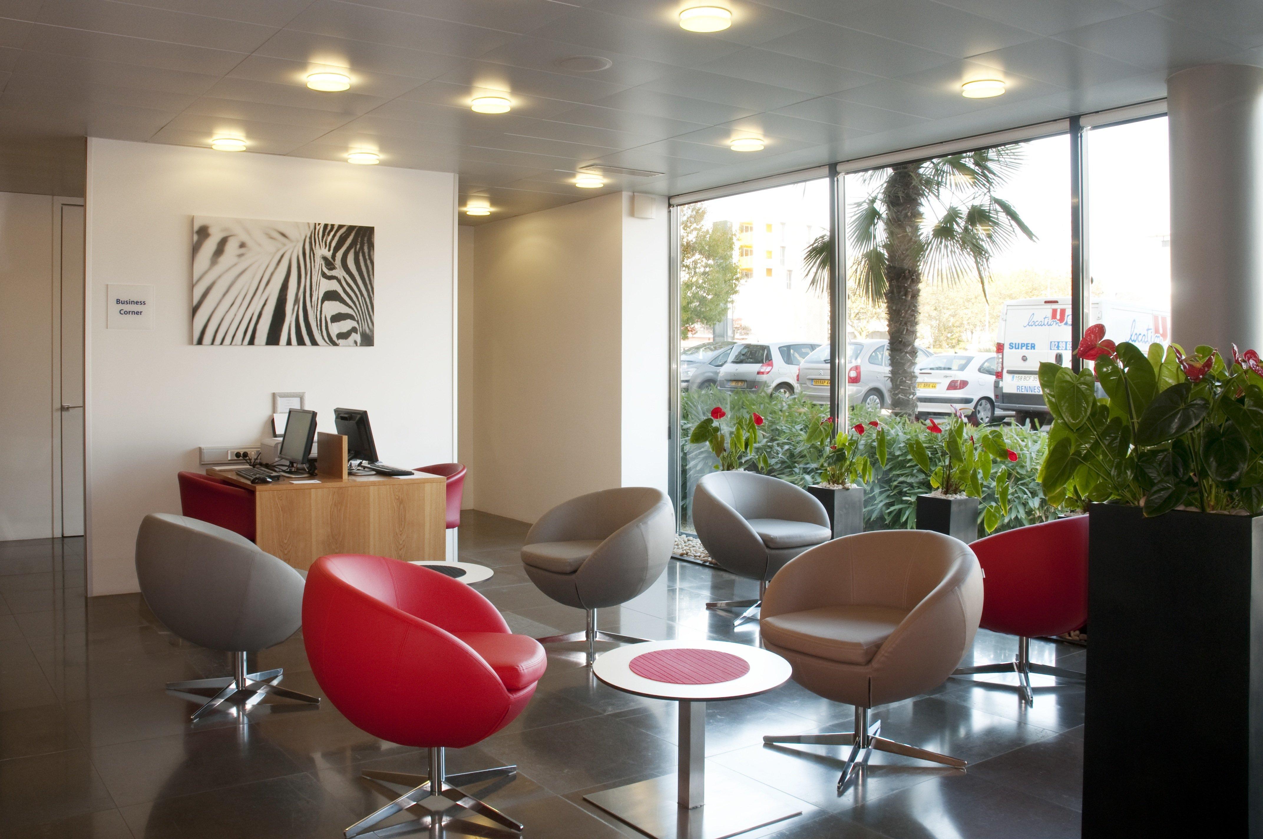 Holiday Inn Express Saint-Nazaire By Ihg Ресторан фото