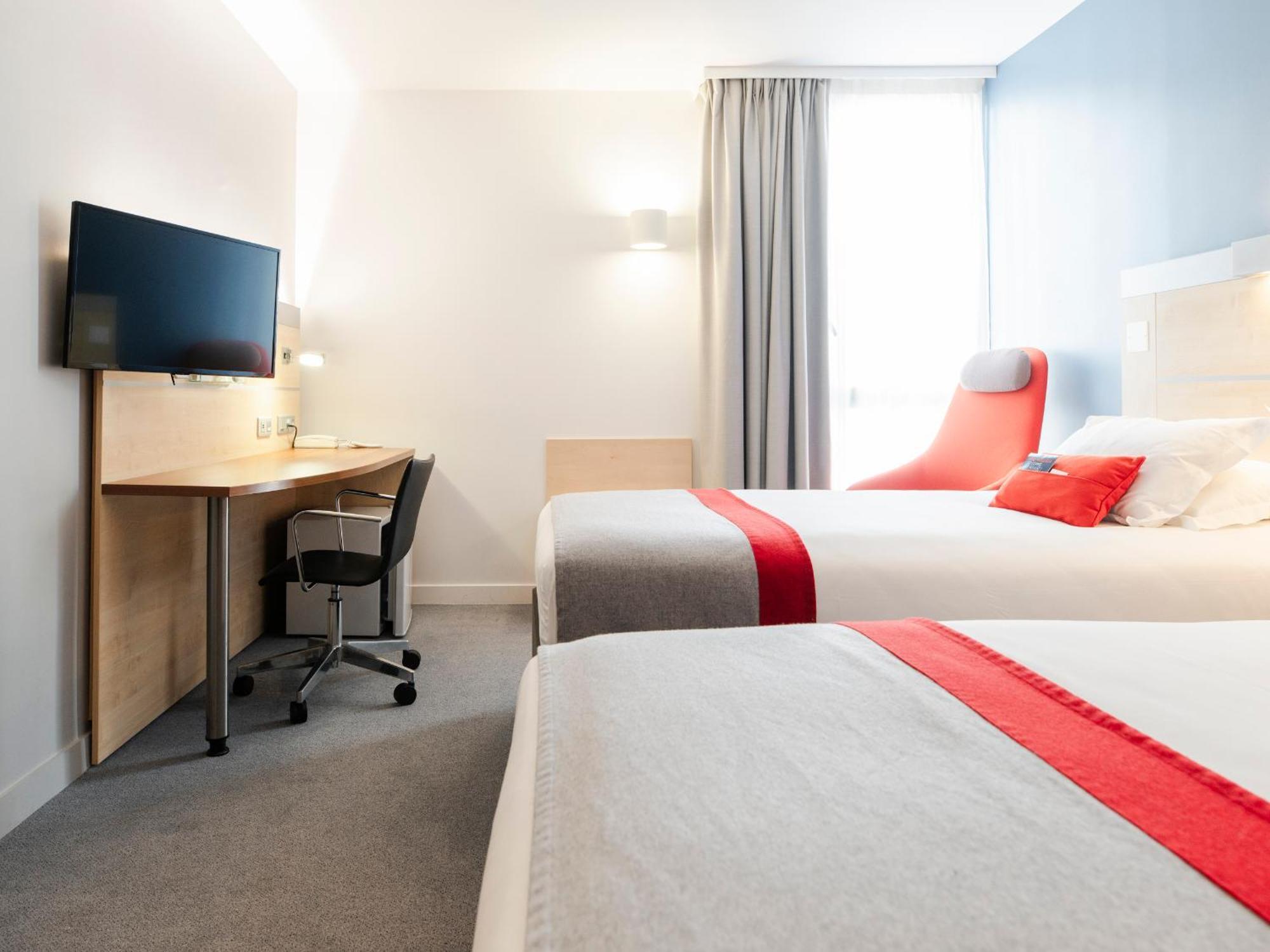 Holiday Inn Express Saint-Nazaire By Ihg Экстерьер фото