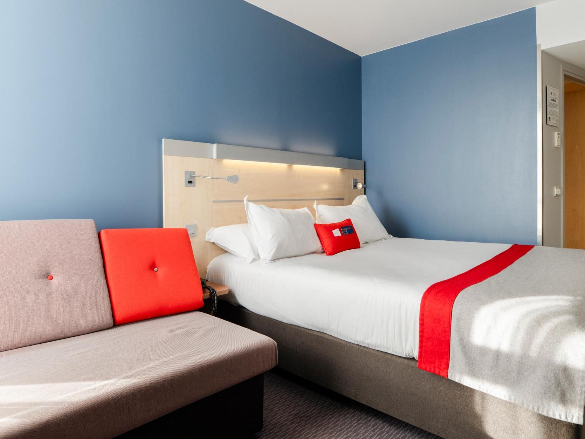 Holiday Inn Express Saint-Nazaire By Ihg Экстерьер фото
