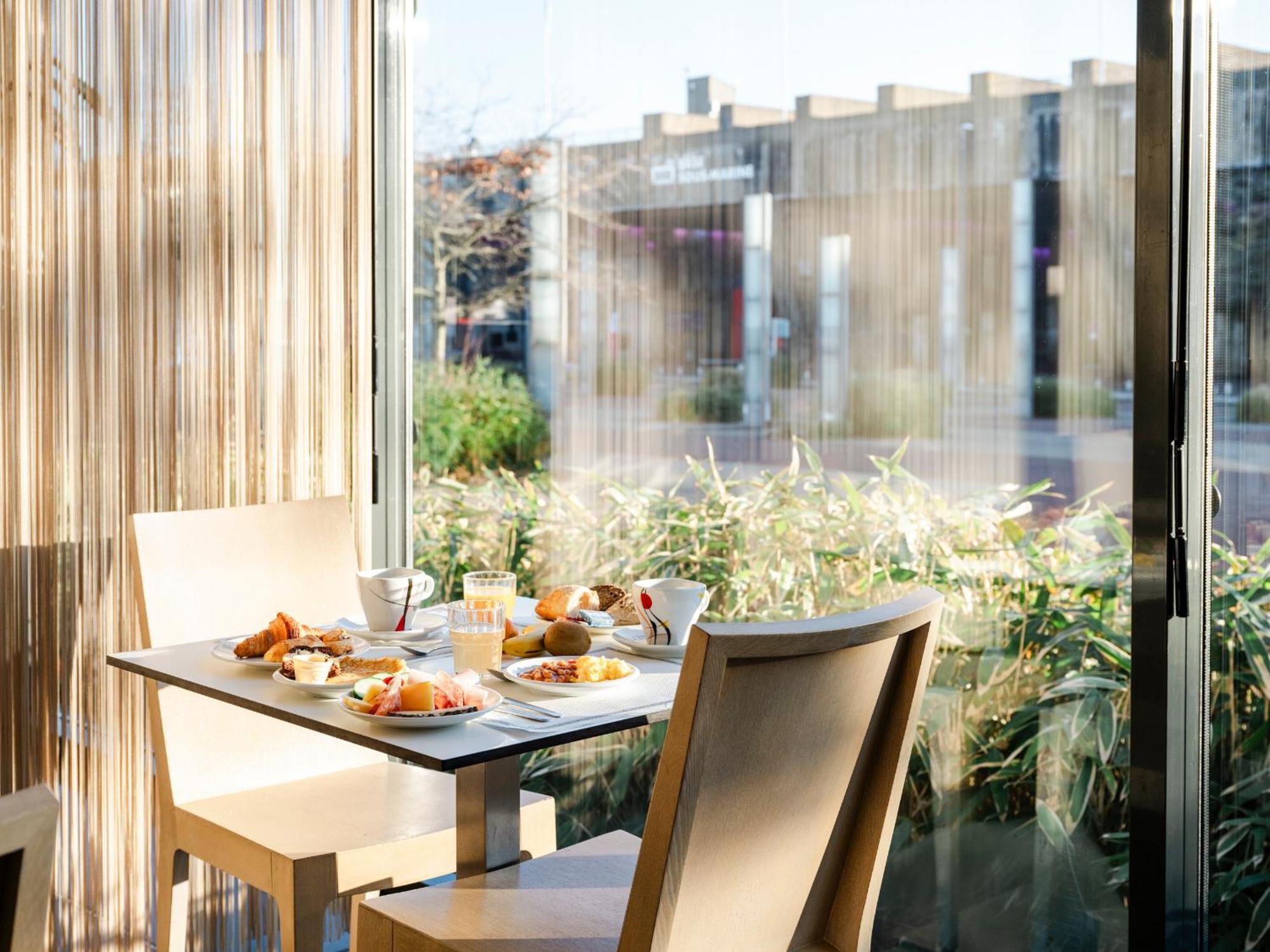 Holiday Inn Express Saint-Nazaire By Ihg Экстерьер фото