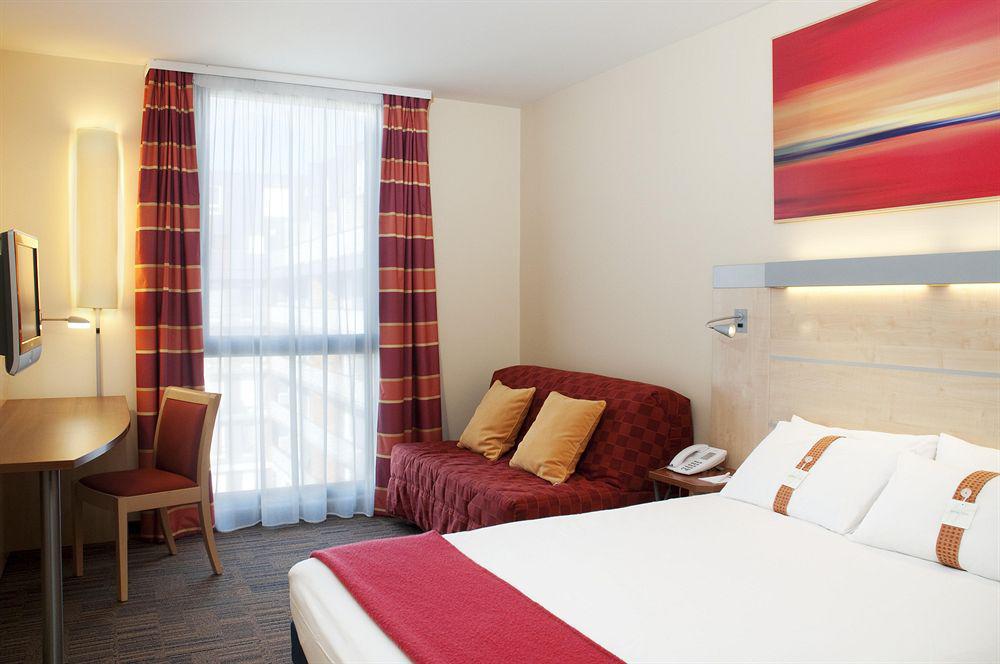 Holiday Inn Express Saint-Nazaire By Ihg Экстерьер фото